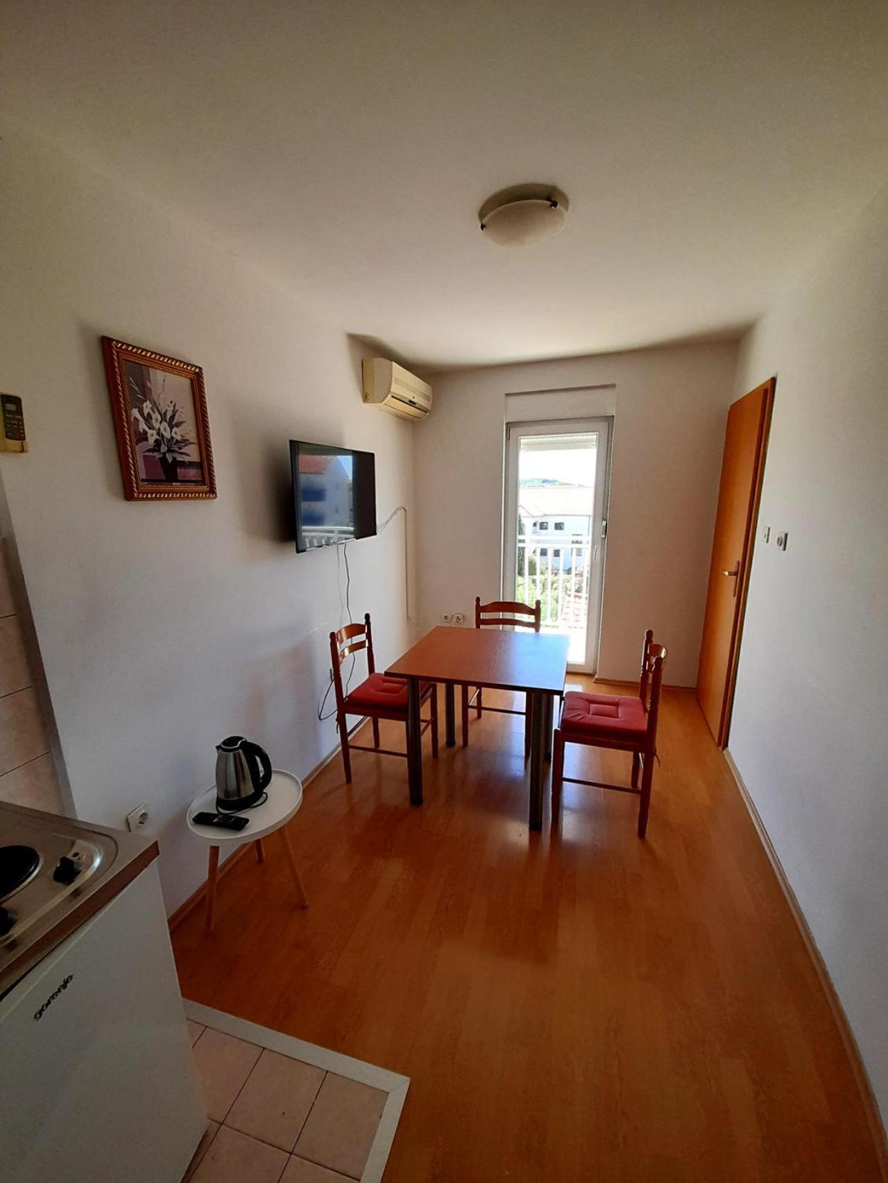 Apartments Nikolas Водице Екстер'єр фото