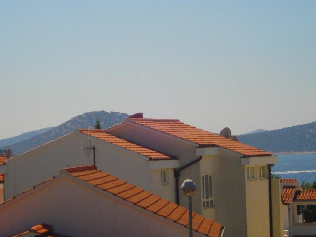 Apartments Nikolas Водице Екстер'єр фото