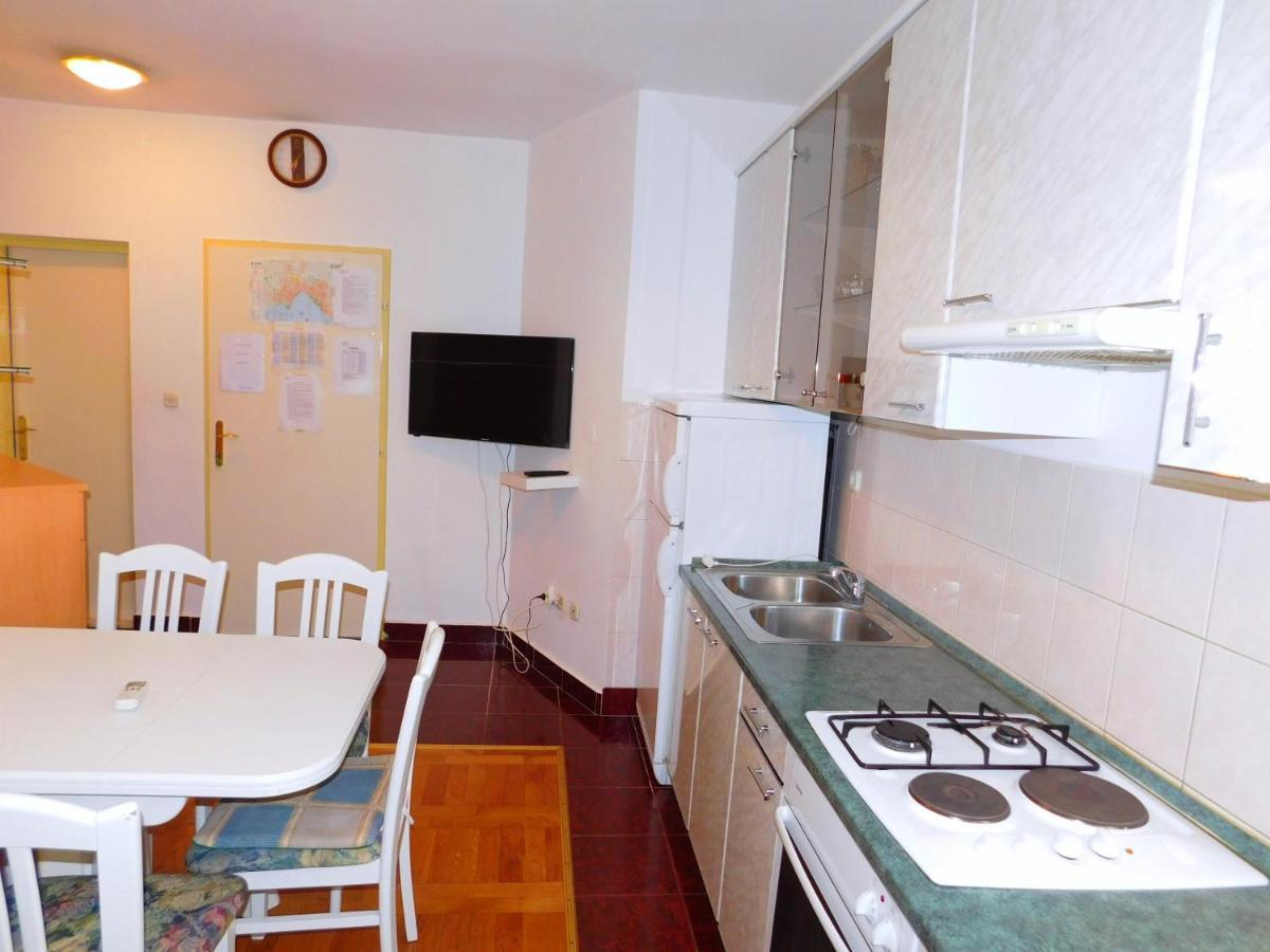 Apartments Nikolas Водице Екстер'єр фото